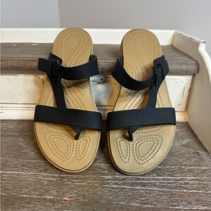 Women’s Crocs Tulum Toe Post Sandals Black/Tan Size 7